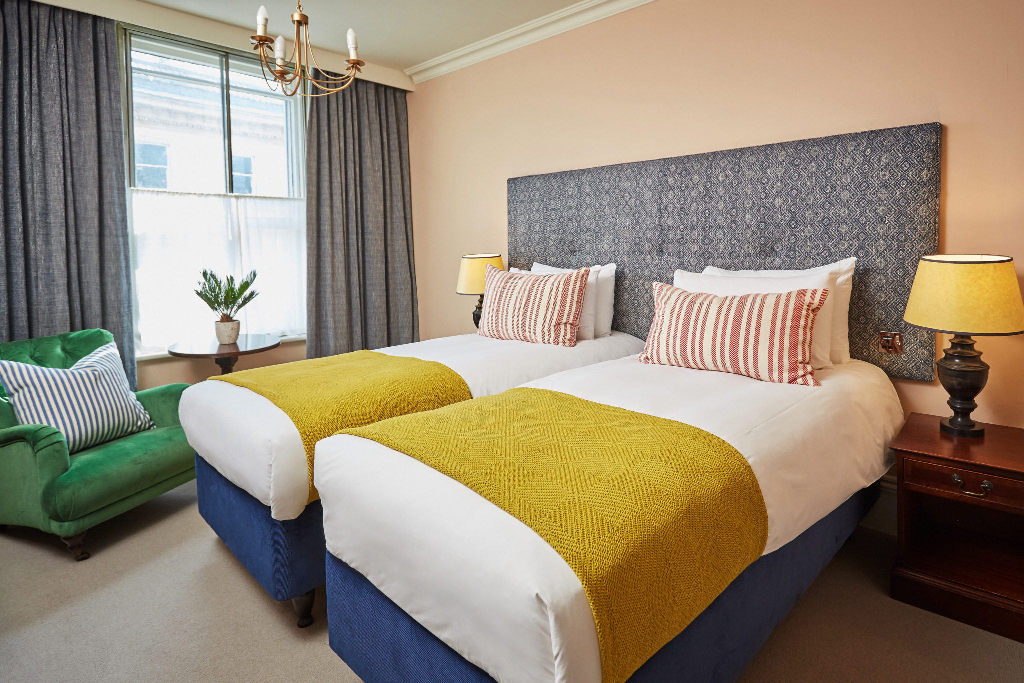 Superior Twin Room in Hereford Hotel Green Dragon Hotel